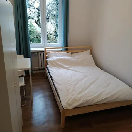 Hostal Sanera